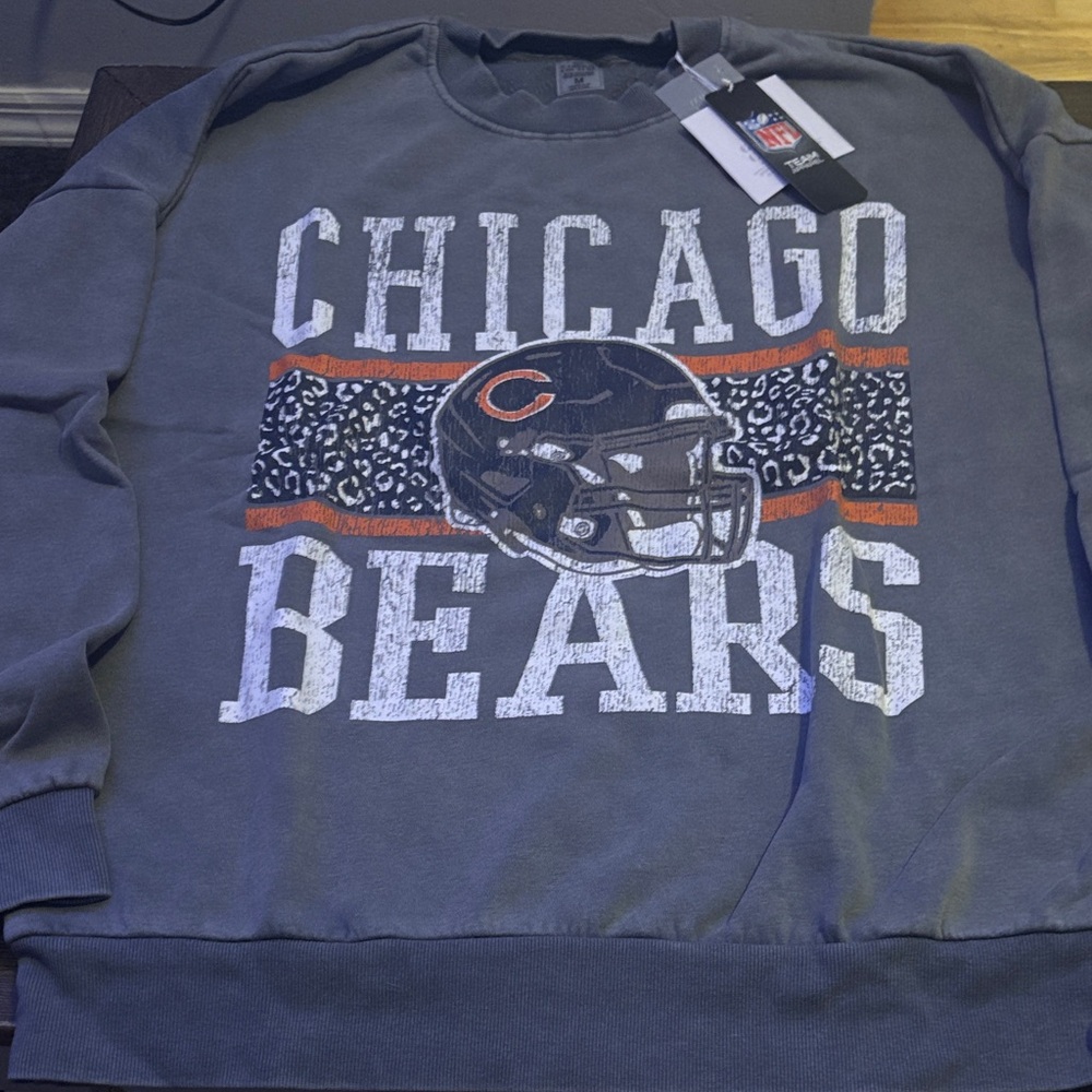 NFL Chicago Bears Gray Graphic Sweatshirt with Orange Accent